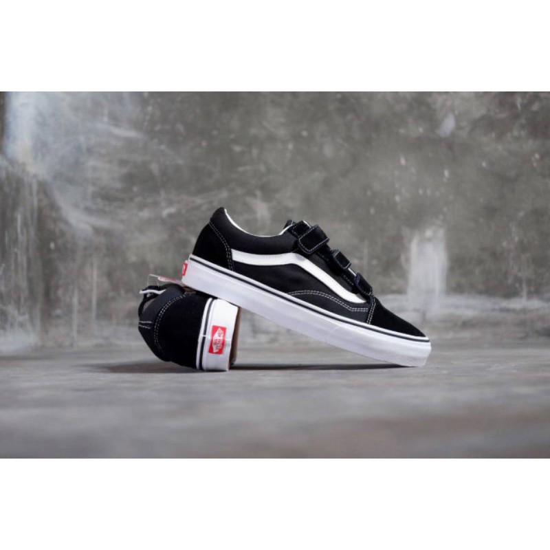 RESTOCK VANS OLD SKOOL VELCRO PRO CLASSIC BLACK WHITE