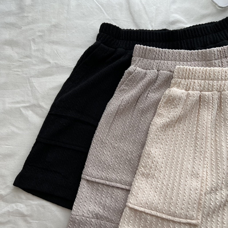 OSEYO - Cha Knit Shorts