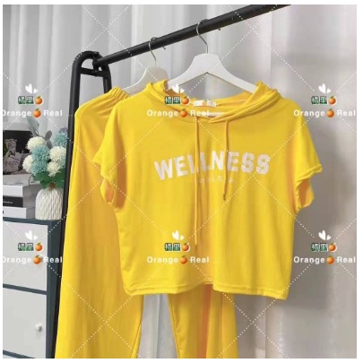 SETELAN WANITA LENGAN PANJANG ADEM IMPORT WELLNESS CROP HODDIE