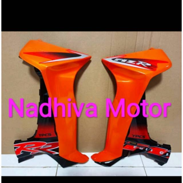 Sayap body depan luar dalam fizr orange