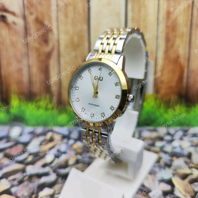 Jam Tangan Wanita Q&Q QnQ QQ Analog Rantai Gold QZ81 Original