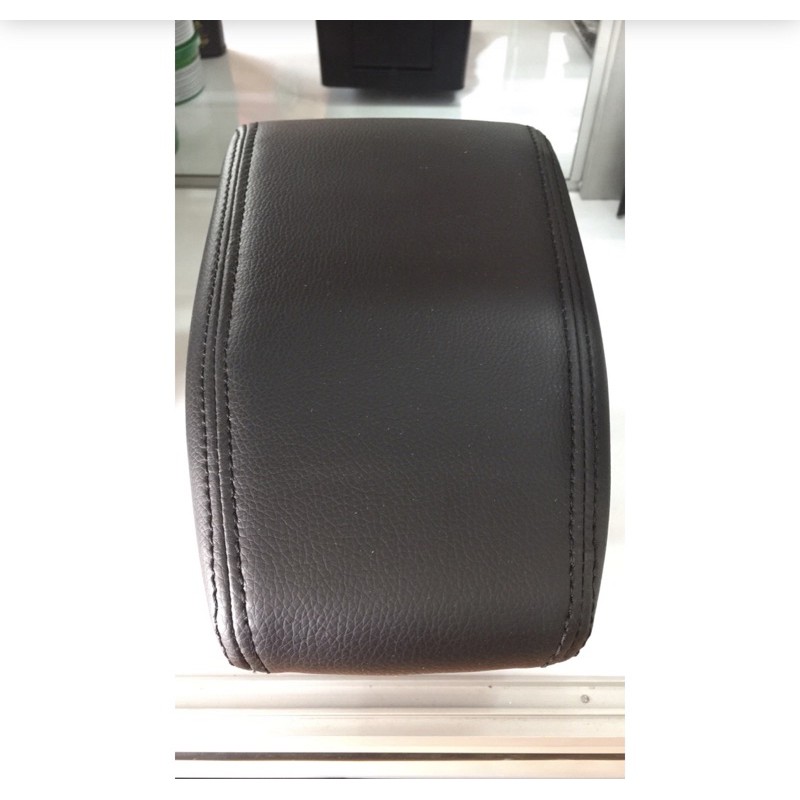 Console / Consule Box Otoproject Brio /  Mobilio / BRV / Mazda 2 / Ignis