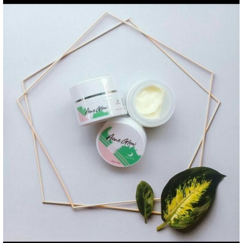layna acne glow /cream malam layna