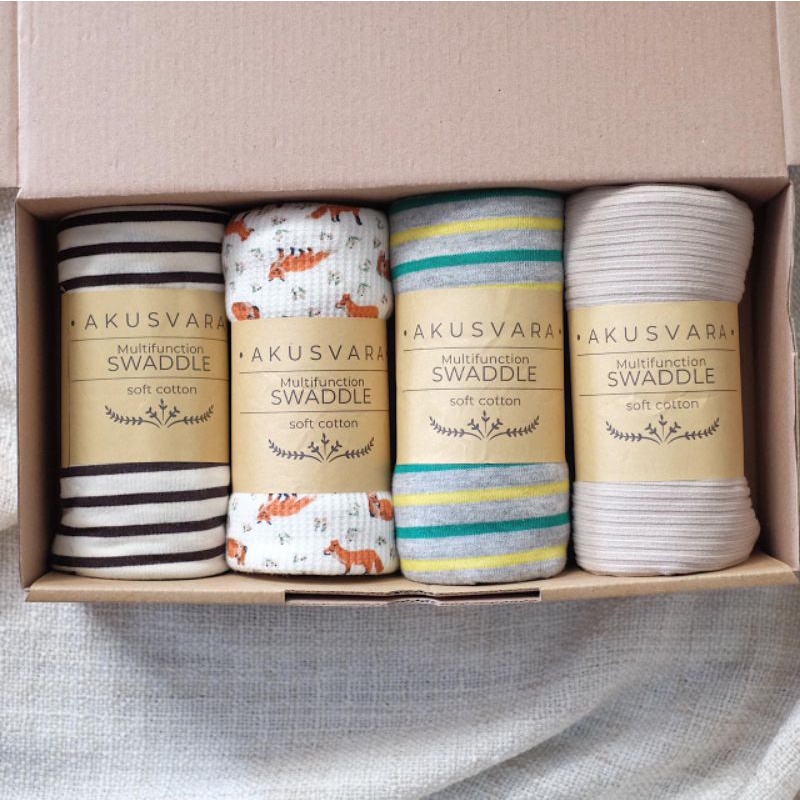 AKUSVARA - Foxy Swaddle Set