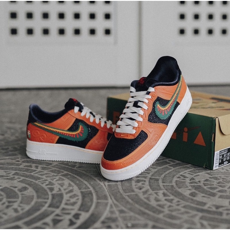 Nike Air Force 1 07 LX - Spice/Green Noise