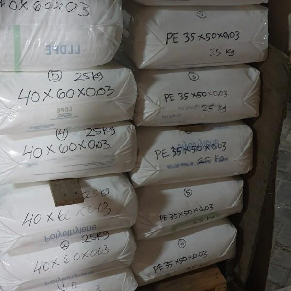 

Plastik PE 18x25 CM tebal 0,8 mikron