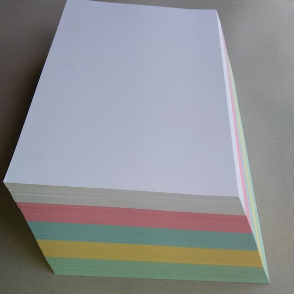 

Kertas Karton TIK 200 Gram Ukuran A4 (210x297mm)