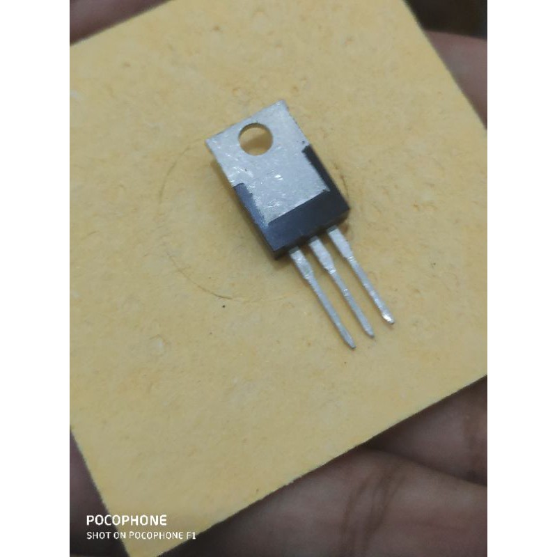 LM7805 IC Stabilizer IC Step down 5V 1A IC stabiliser penstabil tegangan