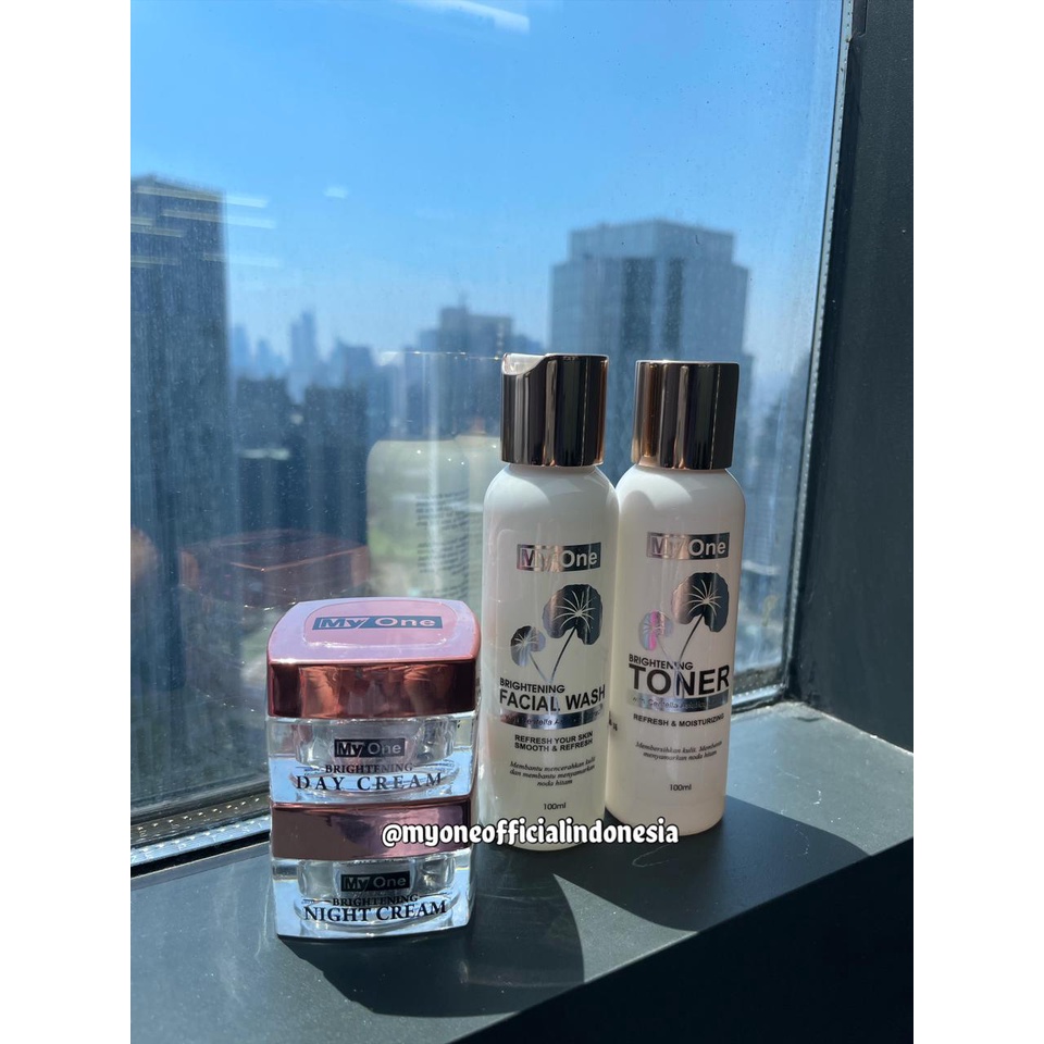Paket MyOne Skincare Day Cream / Night Cream / Toner 2 Pcs / BPOM