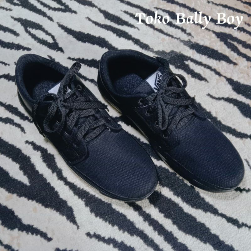 Sepatu Vans Authetic Full Black Hitam Polos AUTHENTIC Oldskool Premium Sepatu Sneaker NIB ICC IFC