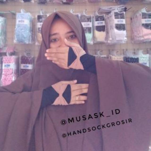 HANDSOCK JEMPOL BLACSERIES