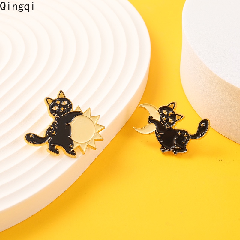 Bros Pin Enamel Bentuk Kucing Hitam Bulan Bintang Untuk Pakaian