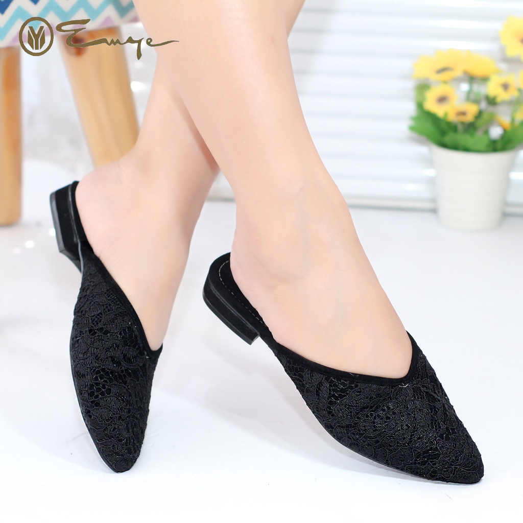 Sandal Brukat Flat Shoes Pengantin Wanita Putih 36-45 Original Emye