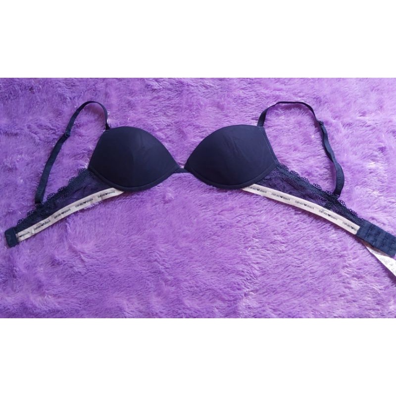 Emporio Armani bra Size 75A like new