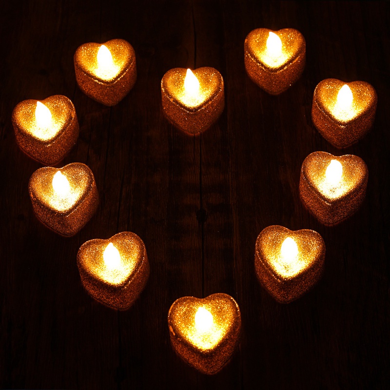 Love Heart Shape Flameless LED Candles/ Battery Powered LED Smokeless Tea Light/ Romantic Smokeless Night Light for Halloween &amp; Church Party Decoration