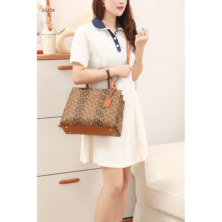 BO  Tote HandBag Shoulder Bag 6122