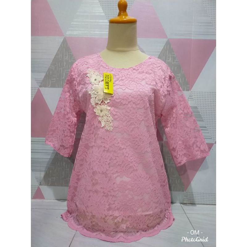 Blouse Full Brukat Bunga Dada