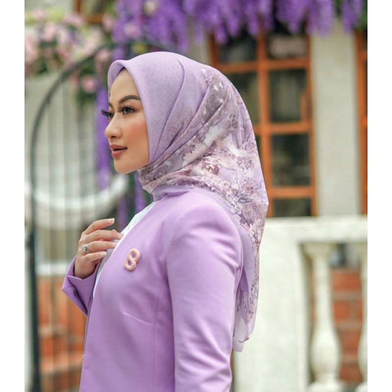 Buttonscarves New York Collector Series-Lilac