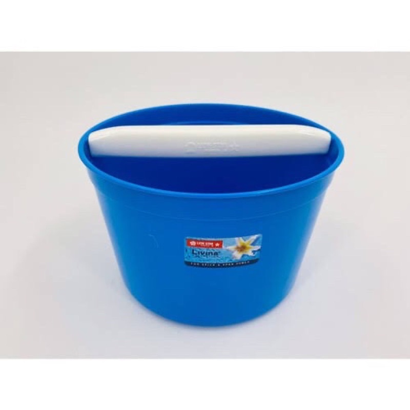 Gayung Mandi Gagang Tengah Air Bagus Besar 2 Liter Lion Star RW-01