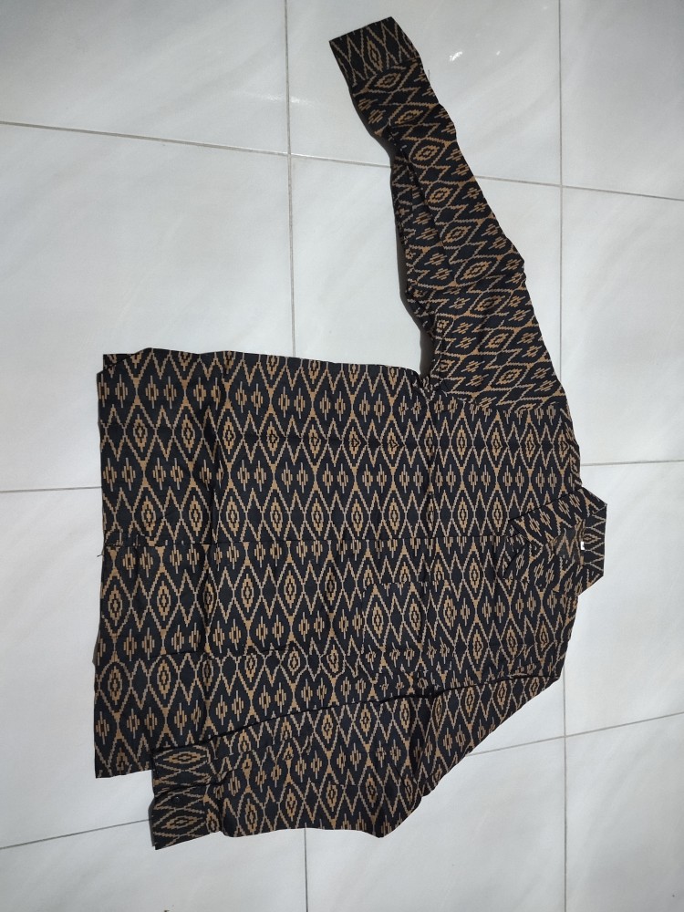 Soegiharto _ Couple Batik Cassandra Selendang Tunik Casandra Couple Keona Brocade Free Selendang