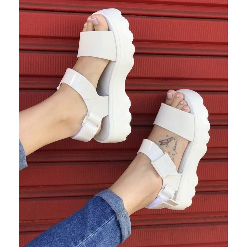 melissa preloved kick off