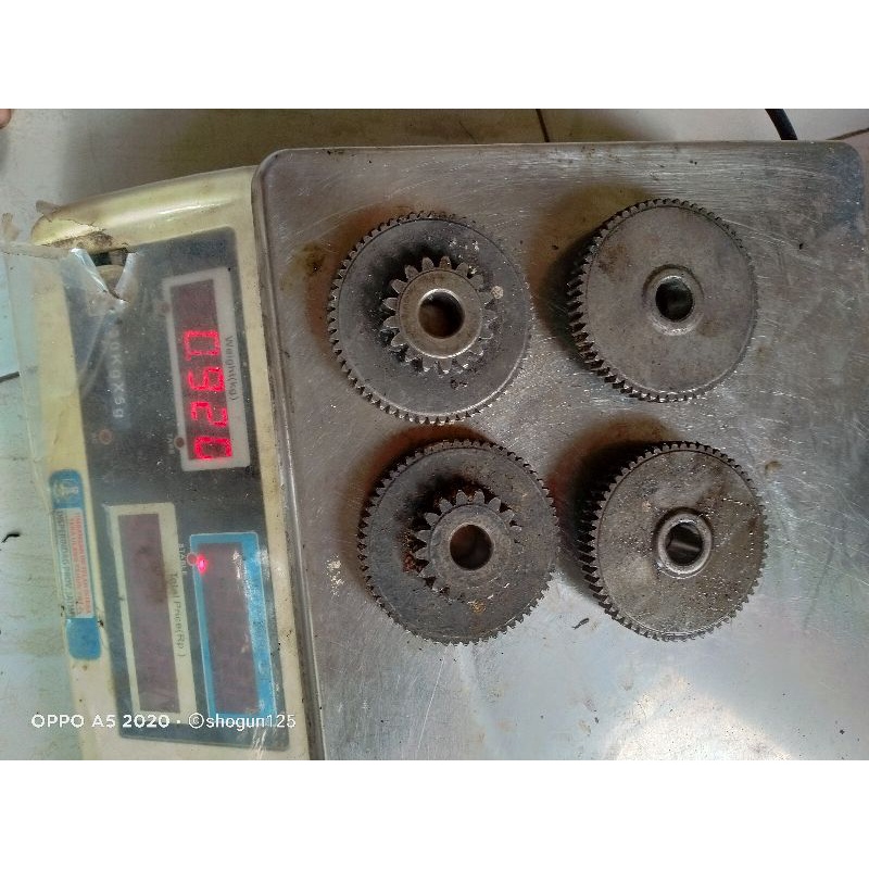 gigi gear ger besar kecil penghantar doble stater one way pelor suzuki shogun 125 lepasan motor