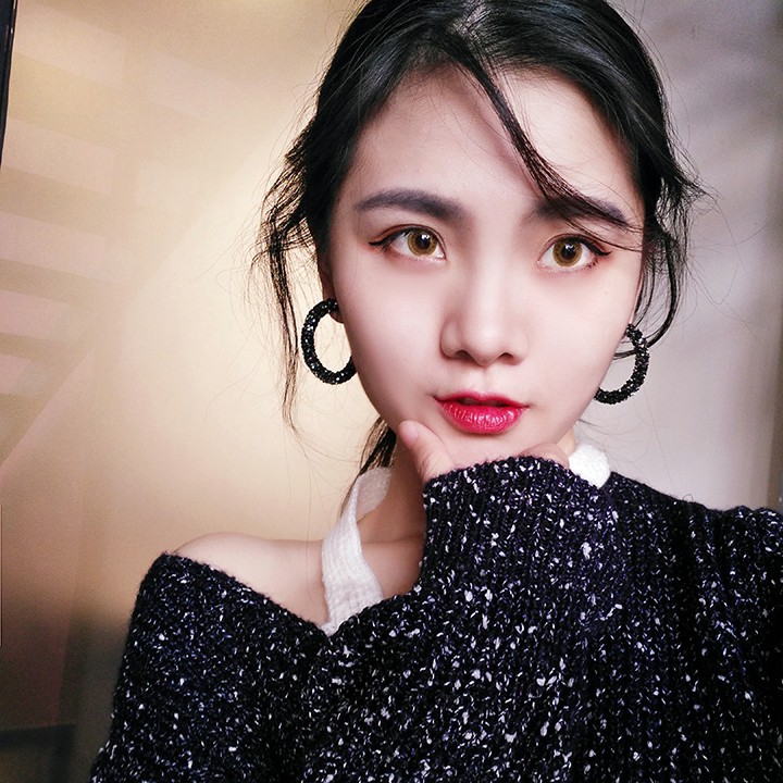 Anting Fashion Model Kristal Bulat Ala Korea untuk Wanita