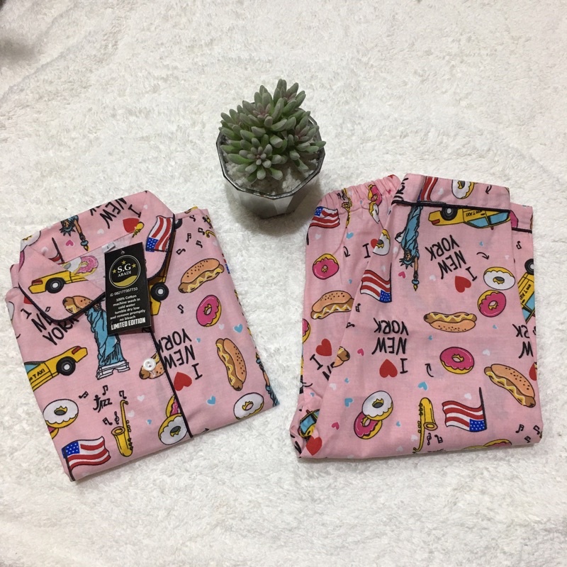 PIYAMA ANAK MOBIL DONAT PINK