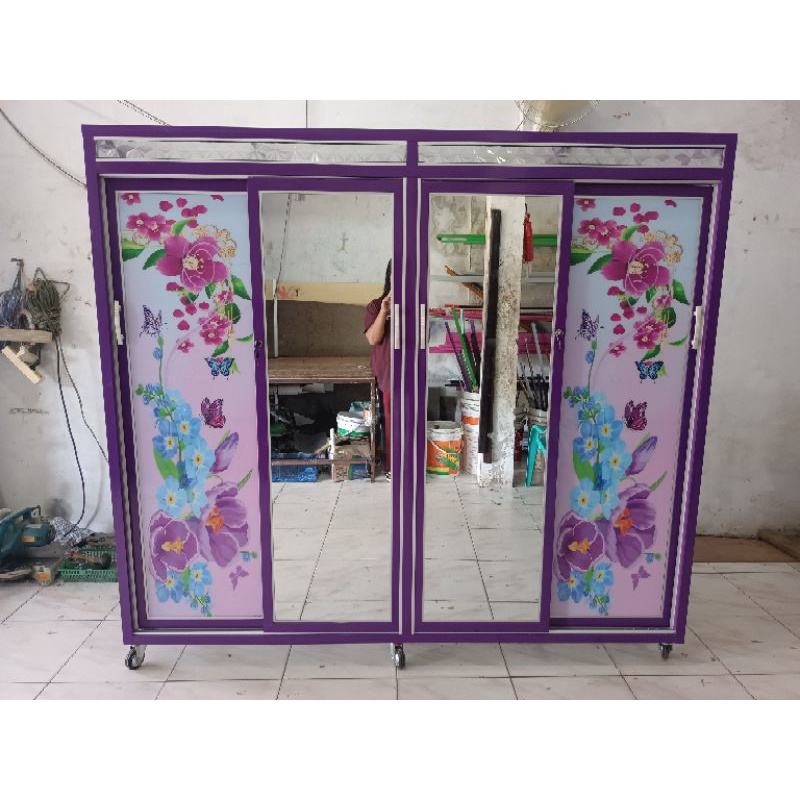 lemari pakaian kaca alumunium pintu geser