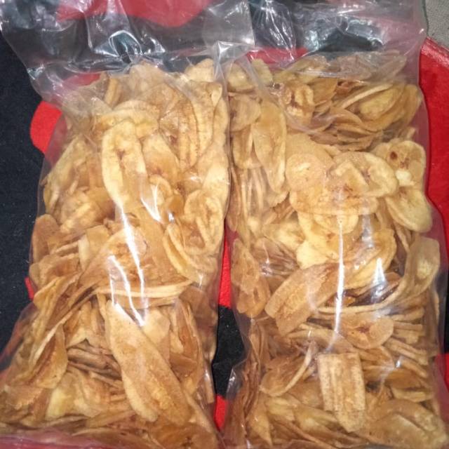 

Keripik pisang berat 1kg.