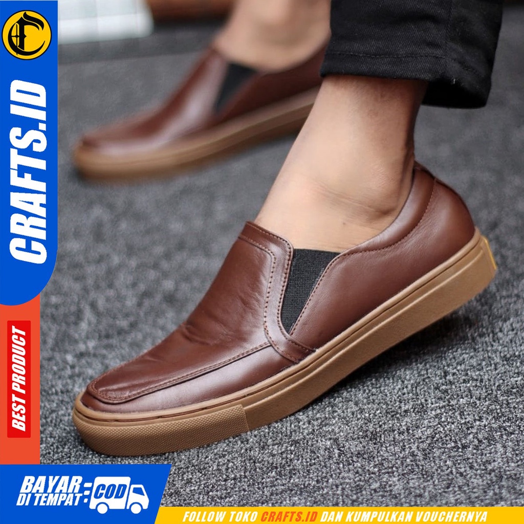 CRAFTS Mori - Sepatu Slip On Pria Casual Kulit Asli