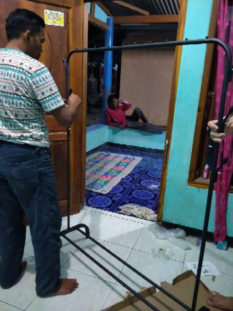 Windproof Clothes Stand Hanger Gantungan Baju Single - Dengan Gantungan Topi Qj 426