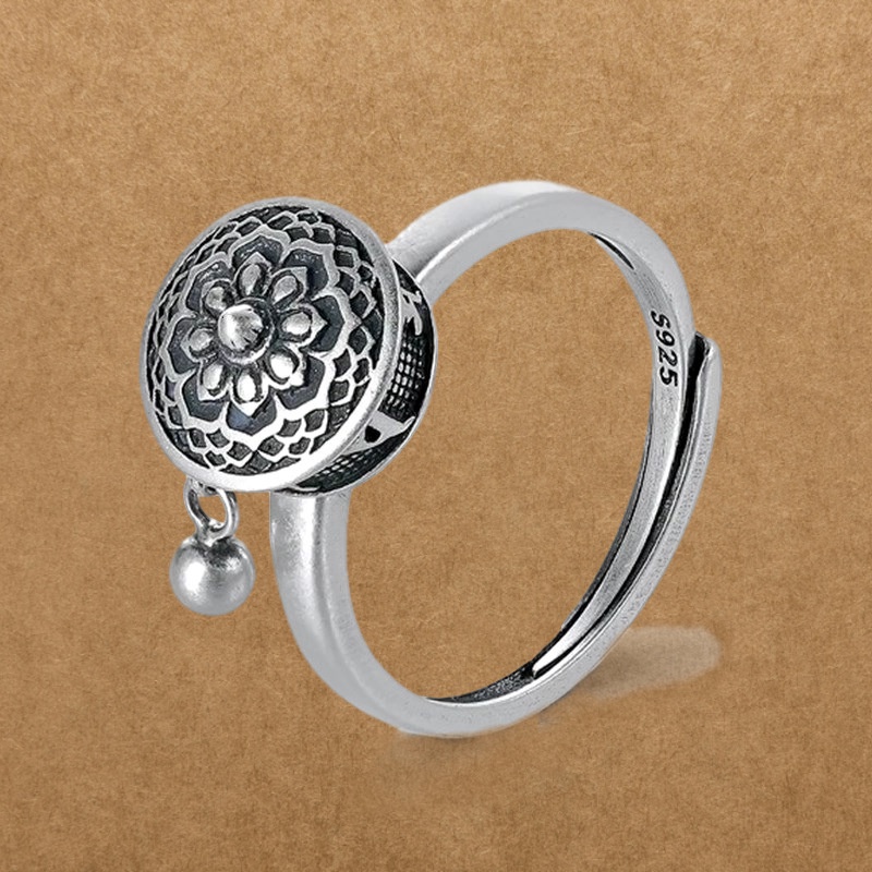 Cincin Jari Desain Mantra Buddha Tibet Warna Silver Untuk Wanita