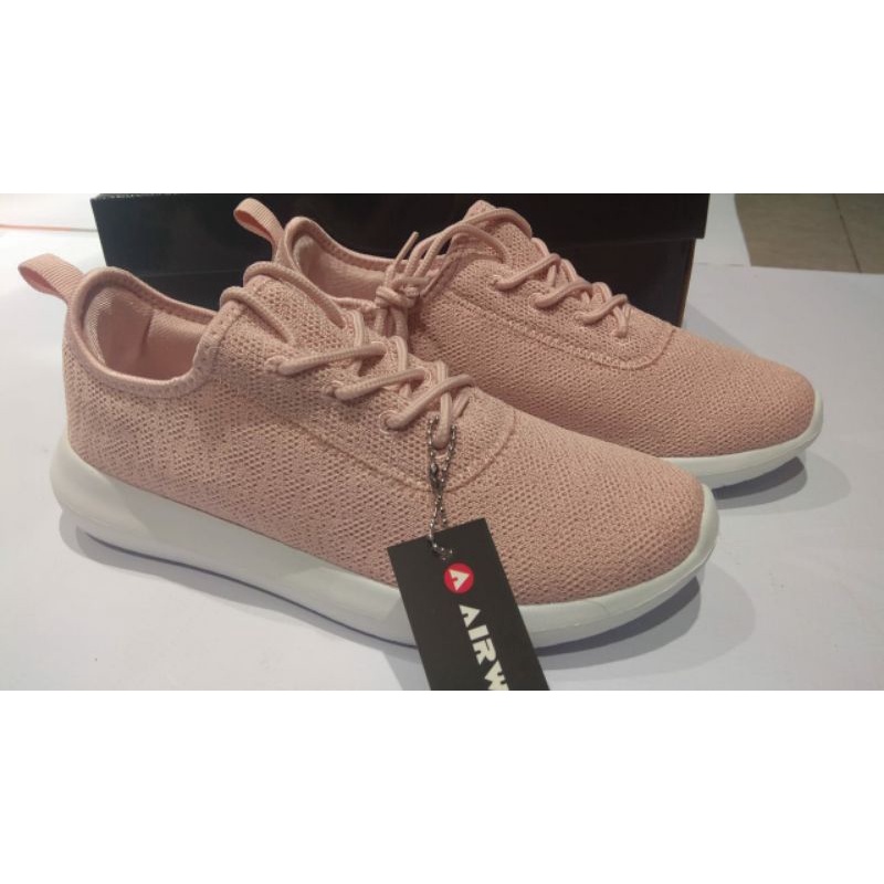 Sepatu Airwalk Grida wanita size 37