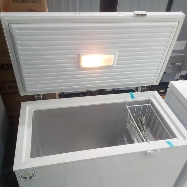 PCF218 Polytron Freezer Box Polytron PCF 218 200Liter