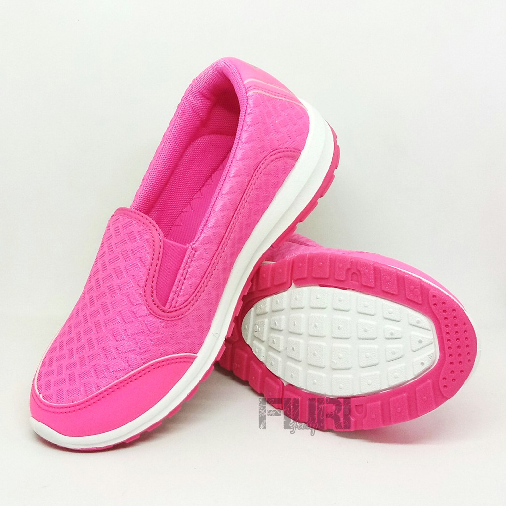 FIURI - ANDO ORIGINAL - ZELLY - PINK - SEPATU SLIP ON WANITA - SEPATU CASUAL WANITA - SEPATU FLAT PEREMPUAN - SEPATU KETS - SEPATU KETS WANITA - SEPATU KULIAH - SEPATU SEKOLAH - SEPATU ANDO