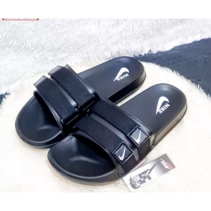 TERLARIS SANDAL NIKE SWOOSH BENASSI FLIP FLOP ORIGINAL PRIA WANITA SANDAL NIKE TEEMURAH 4.7 10,4RB Penilaian 10RB+ Terjua