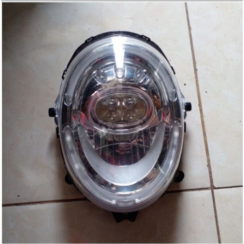 HEADLAMP LAMPU DEPAN SCOOPY DONAT K93 2017-2019 ORIGINAL