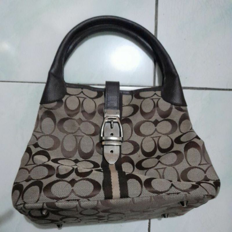 tas Ala coach