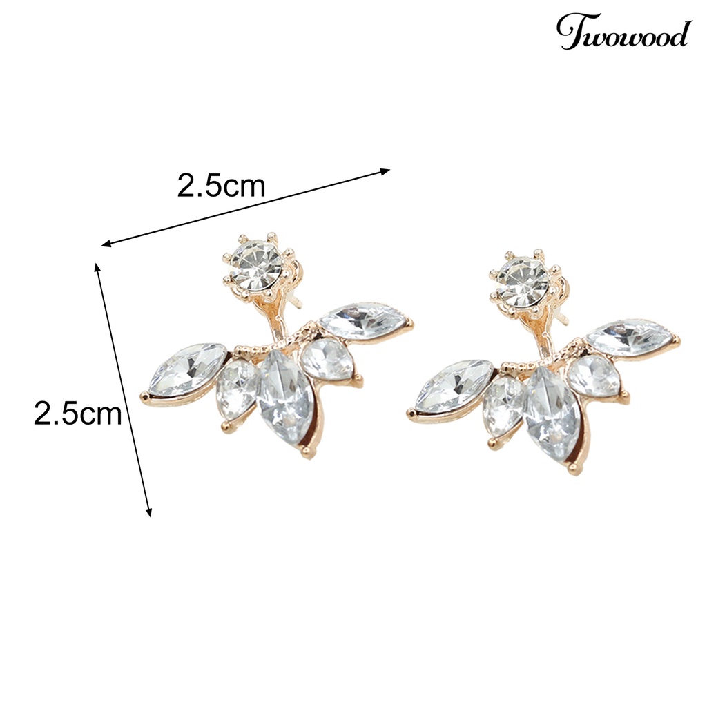 1 Pasang Anting Stud Bentuk Bunga Aksen Berlian Imitasi Bahan Alloy Untuk Wanita