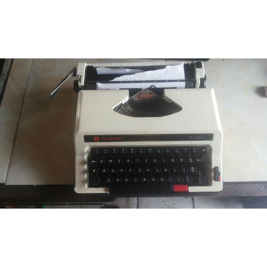 mesin ketik manual olimpete normal dan sia pakai