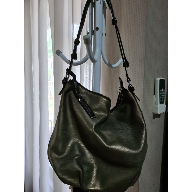 Preloved Tas Hush Puppies Issy Shoulder Gold - Hobo bag