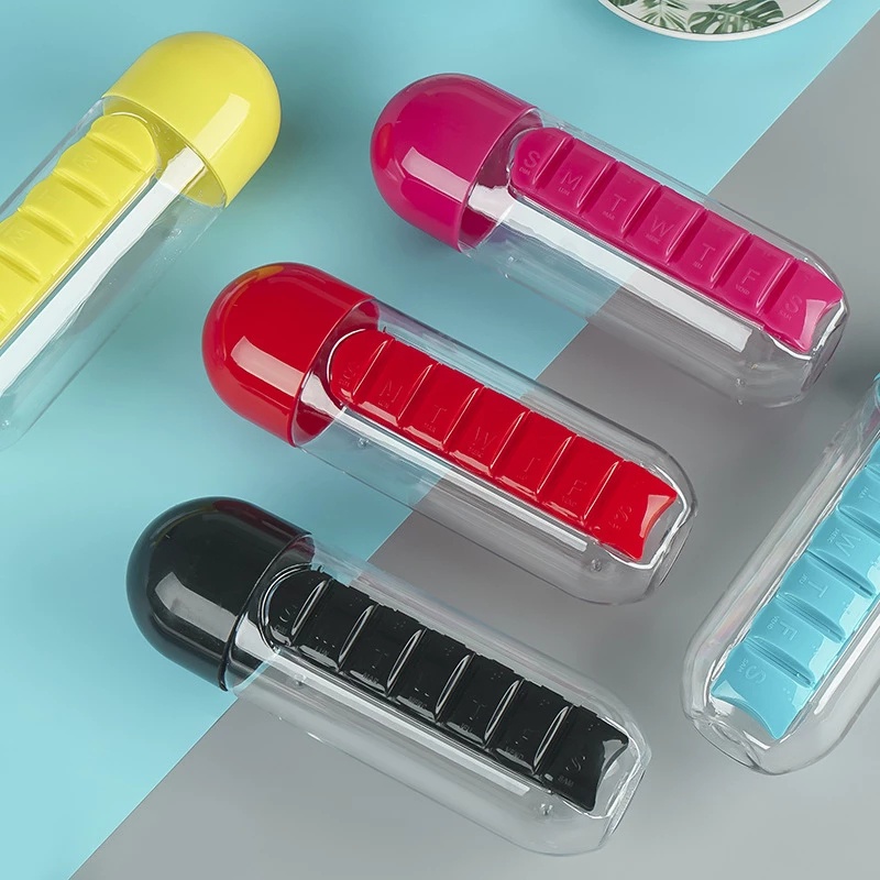 600ml Portable Water Bottle with 7 Compartments Pill Organizer Box / Patient Plastic Drinking Bottle Tea Cup Bottle Drinkware