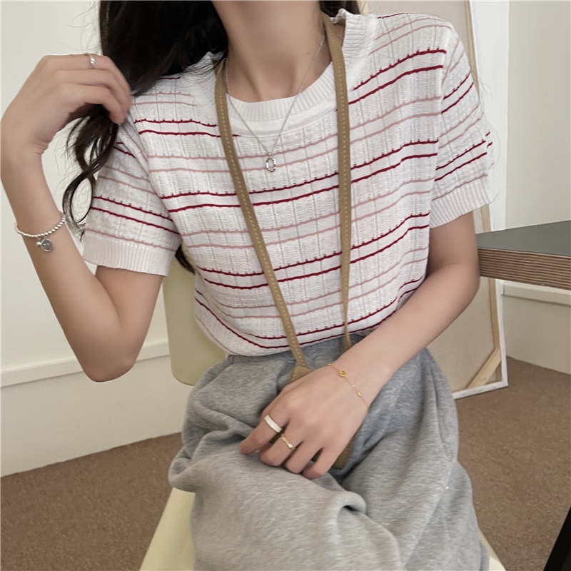 Kaos Rajut Lengan Pendek Wanita Striped T-shirt Knit Atasan Korean Style