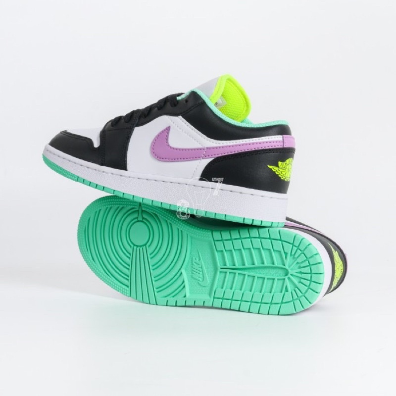 Air Jordan 1 Low White Violet Shock
