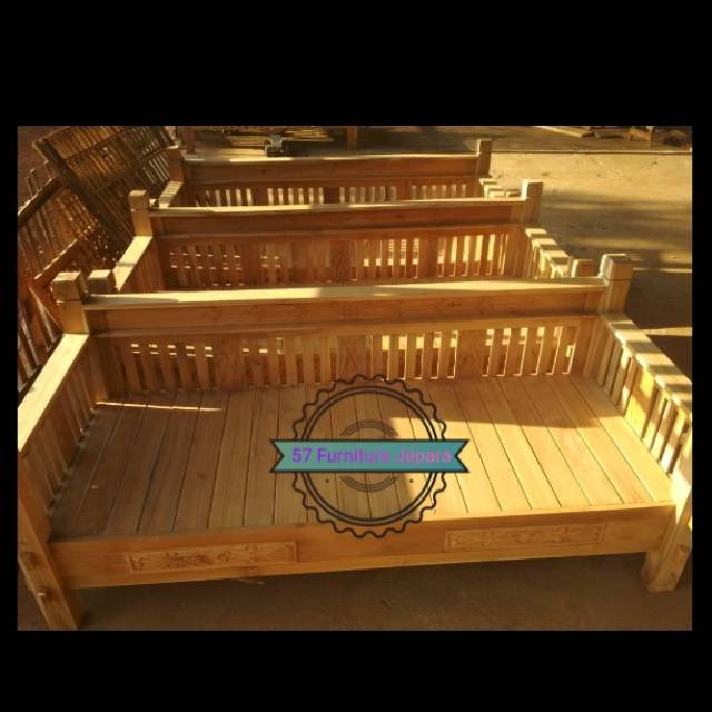 Kursi panjang untuk teras tamu - Bale bale bangku hias antik kayu jati laci 2 mentah