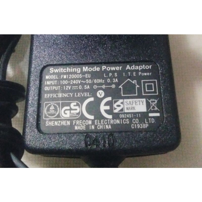 switching power adaptor 12v-0'5a asli original mantap cup dc3'5mm