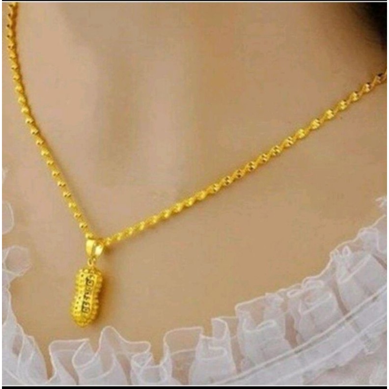 kalung melintir titanium liontin kacang lapis emas 24 K anti karat anti luntur