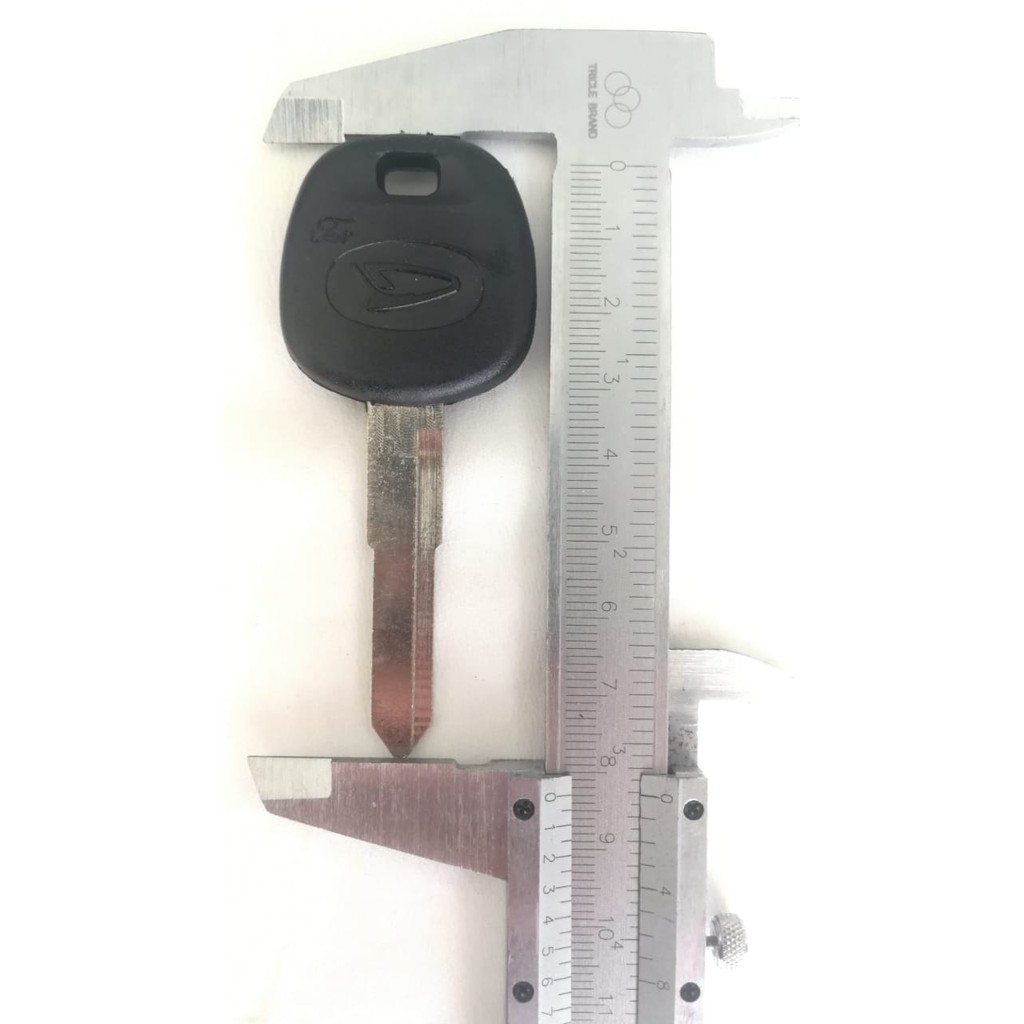 [BAYAR DI TEMPAT] Bahan Kunci Cadangan Mobil DAIHATSU Sigra Ayla Bold Karet Kontak Duplikat keyblank