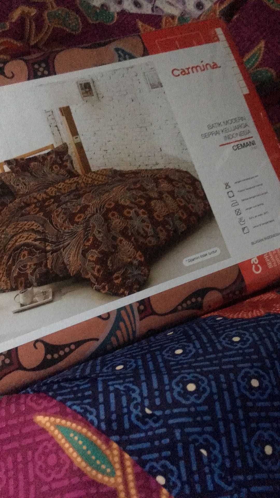 Sprei Batik Carmina King 180x200 - Seprei Seprai Batik Carmina Cemani Kasatriyan Jaladara Pareanom